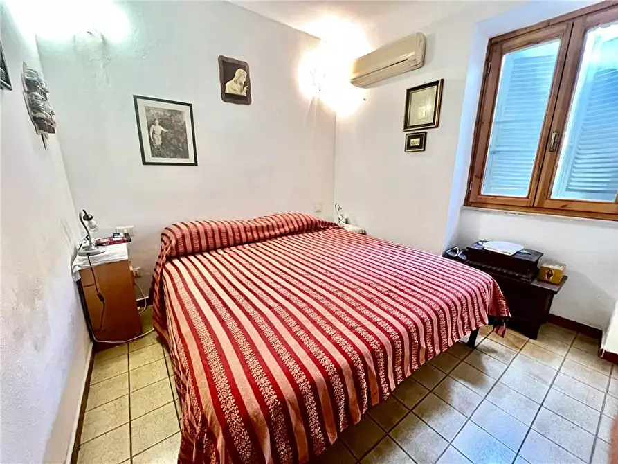 Immagine 6 di Appartamento in vendita  a Campo Nell'elba