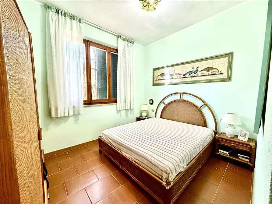 Immagine 7 di Appartamento in vendita  a Marciana