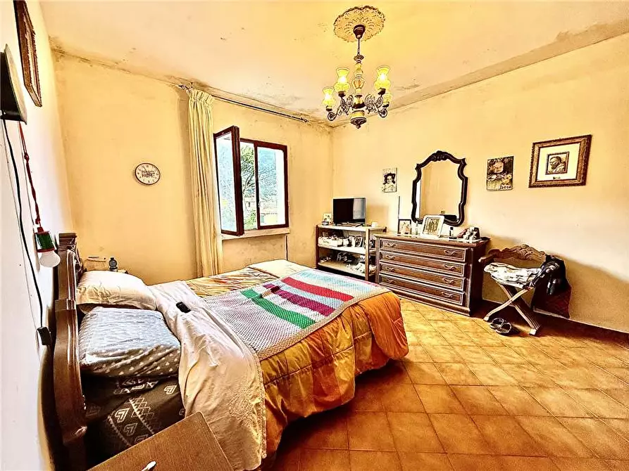 Immagine 12 di Appartamento in vendita  a Marciana Marina
