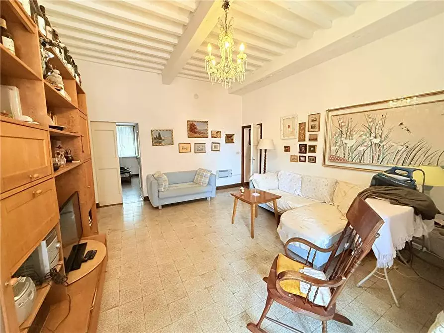 Immagine 11 di Appartamento in vendita  a Portoferraio