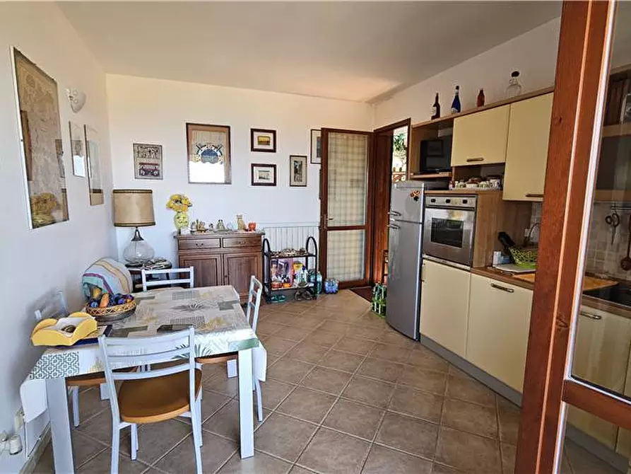Immagine 10 di Appartamento in vendita  a Rio