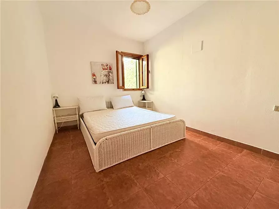 Immagine 11 di Appartamento in vendita  a Capoliveri