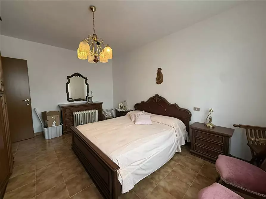 Immagine 6 di Appartamento in vendita  a Marciana Marina