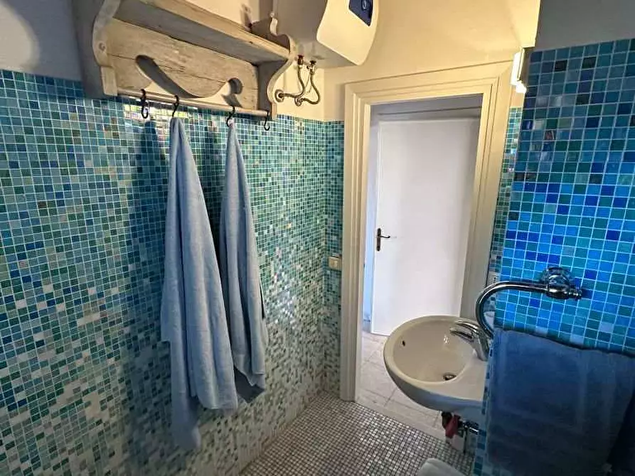 Immagine 9 di Appartamento in vendita  a Porto Azzurro