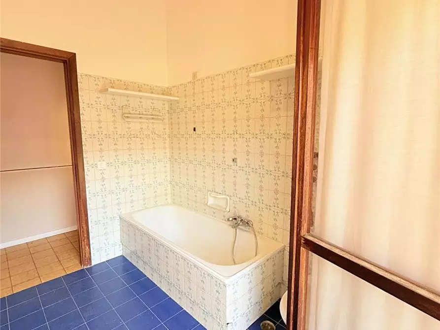 Immagine 18 di Appartamento in vendita  a Marciana Marina