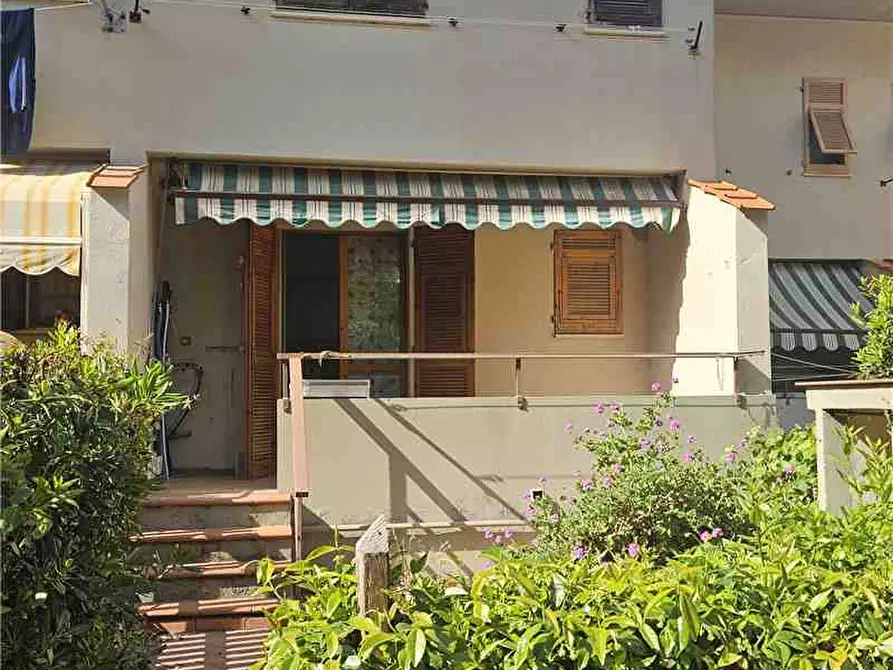 Immagine 11 di Appartamento in vendita  a Porto Azzurro