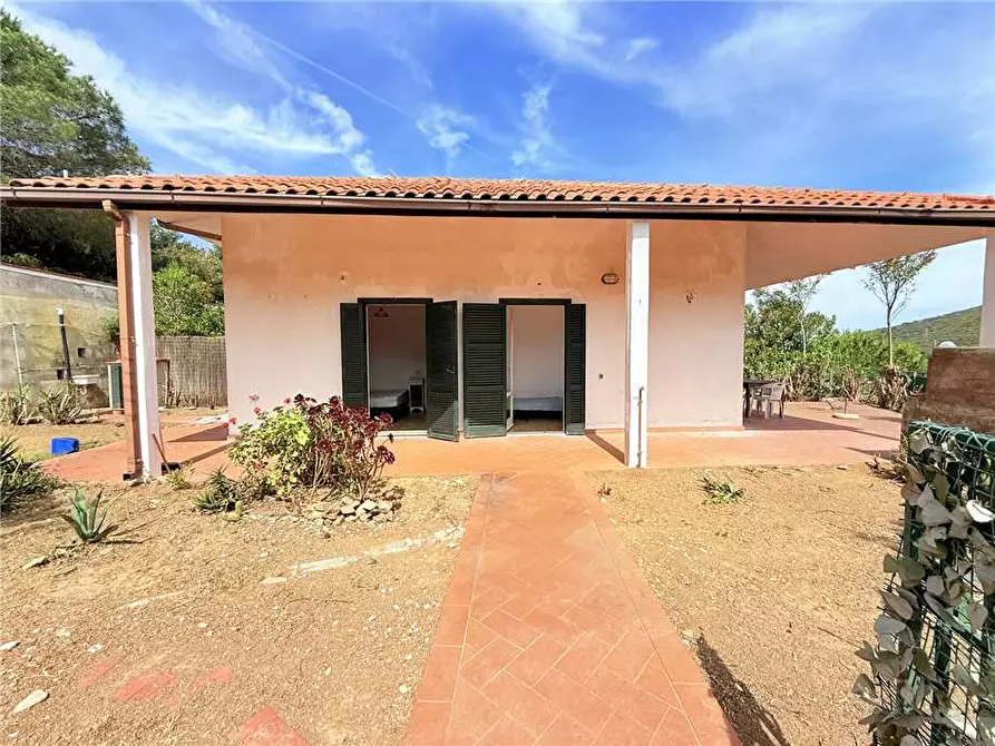 Immagine 10 di Porzione di casa in vendita  a Capoliveri