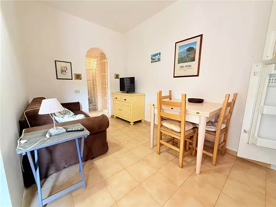Immagine 13 di Porzione di casa in vendita  a Capoliveri