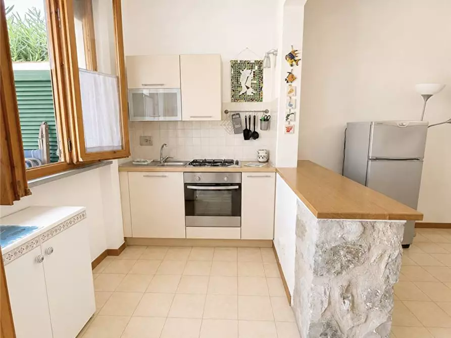 Immagine 13 di Appartamento in vendita  a Capoliveri