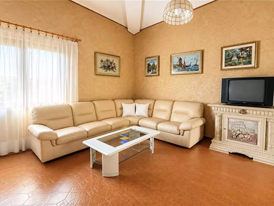 Immagine 19 di Villa in vendita  a Campo Nell'elba