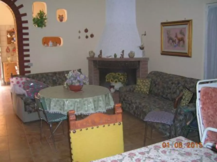Immagine 6 di Villa in vendita  a Biancavilla