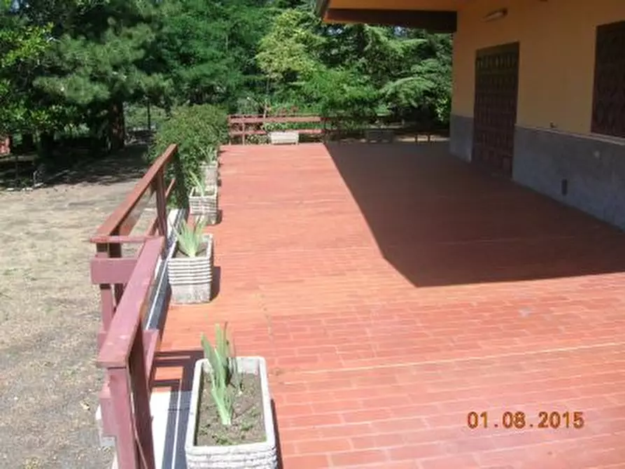 Immagine 7 di Villa in vendita  a Biancavilla