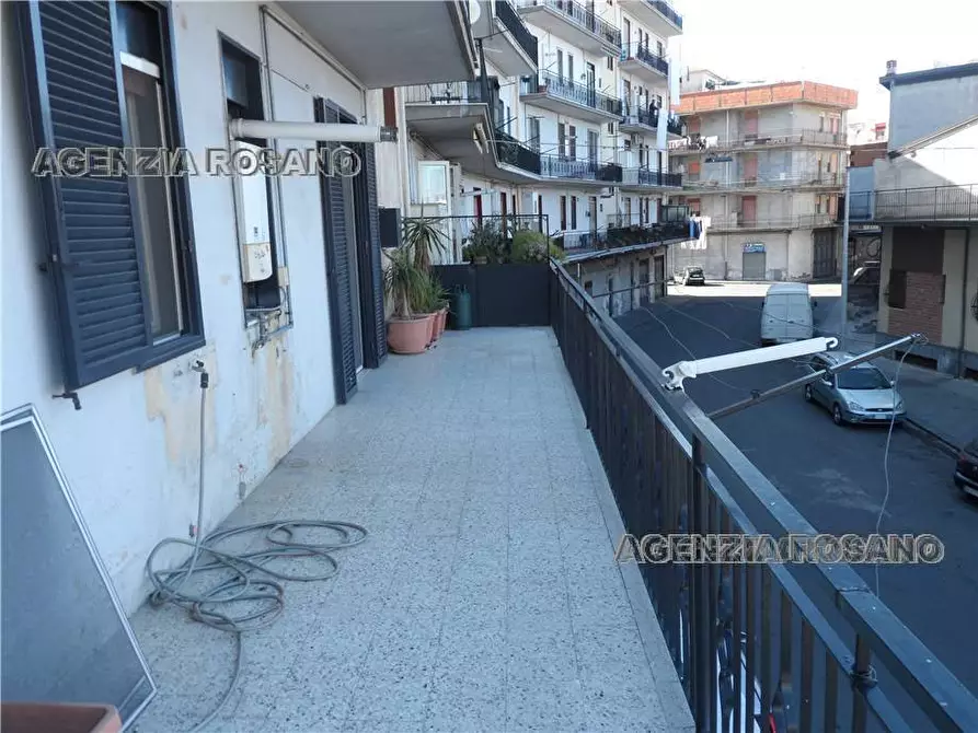 Immagine 7 di Appartamento in vendita  in Via delle salette a Adrano