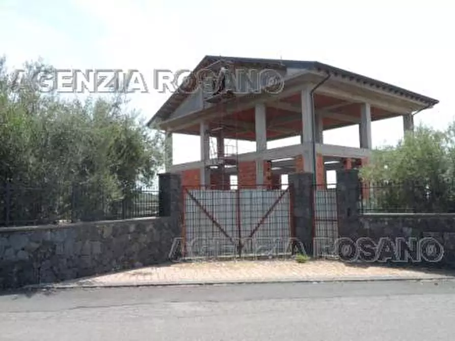Immagine 7 di Capannone industriale in vendita  in Loc. Badalati a Biancavilla