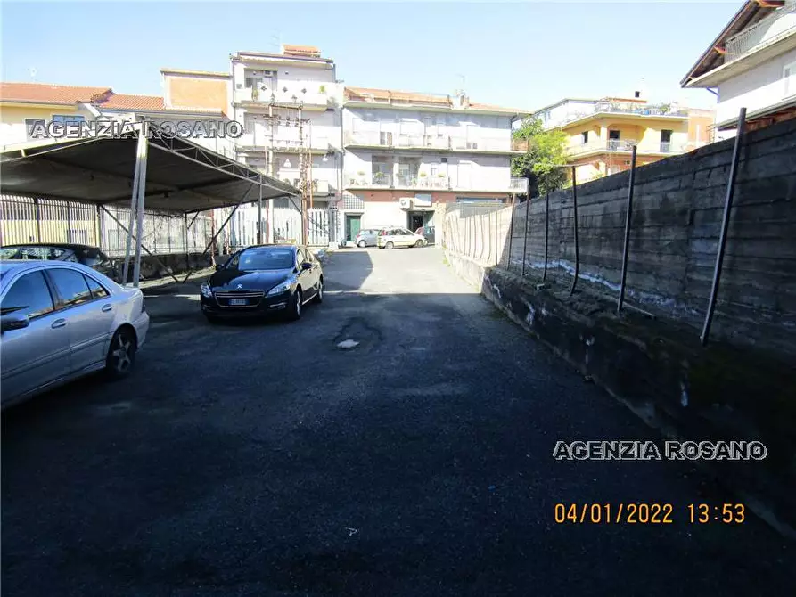 Immagine 7 di Attività commerciale in vendita  in Via FALLICA a Biancavilla