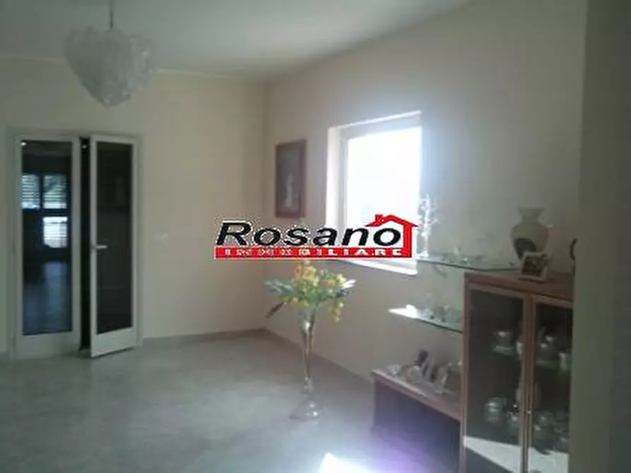 Immagine 6 di Villa in vendita  in Via ALDO MORO a Santa Maria Di Licodia