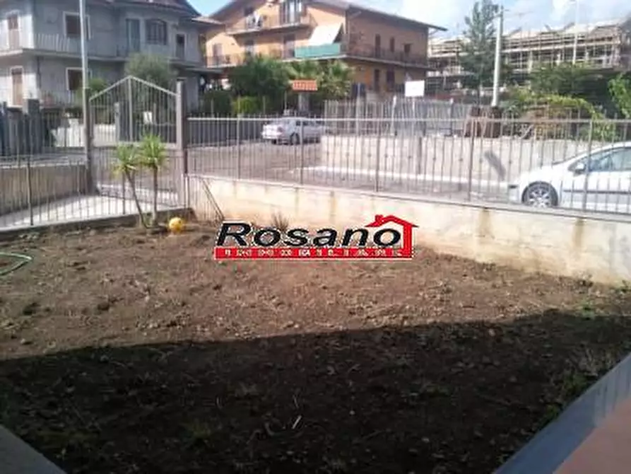 Immagine 7 di Villa in vendita  in Via ALDO MORO a Santa Maria Di Licodia