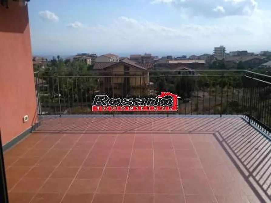 Immagine 10 di Villa in vendita  in Via ALDO MORO a Santa Maria Di Licodia