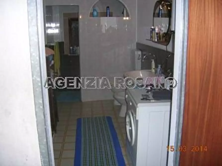 Immagine 8 di Villa in vendita  in Via via texas a Biancavilla