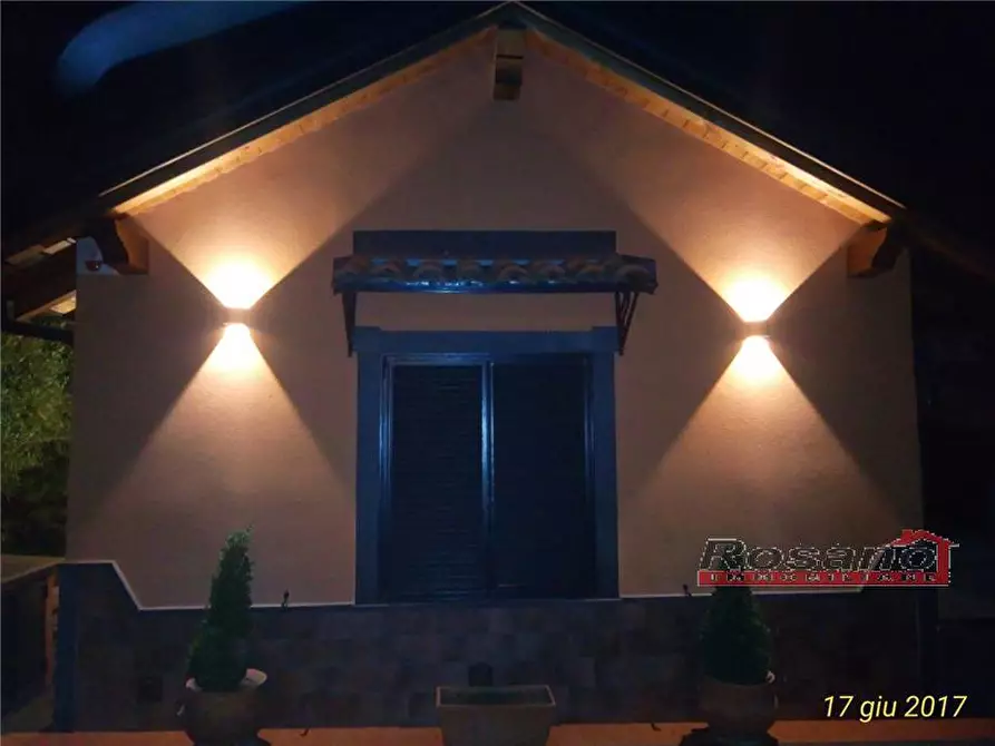 Immagine 9 di Villa in affitto  in Loc. vigne a Biancavilla