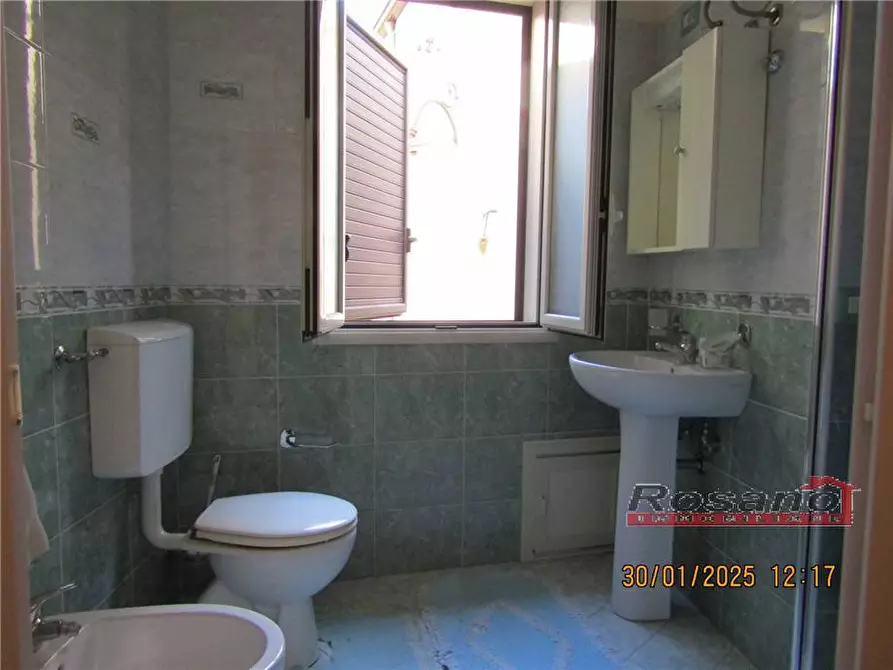 Immagine 7 di Villa in vendita  in Via FERRO a Biancavilla