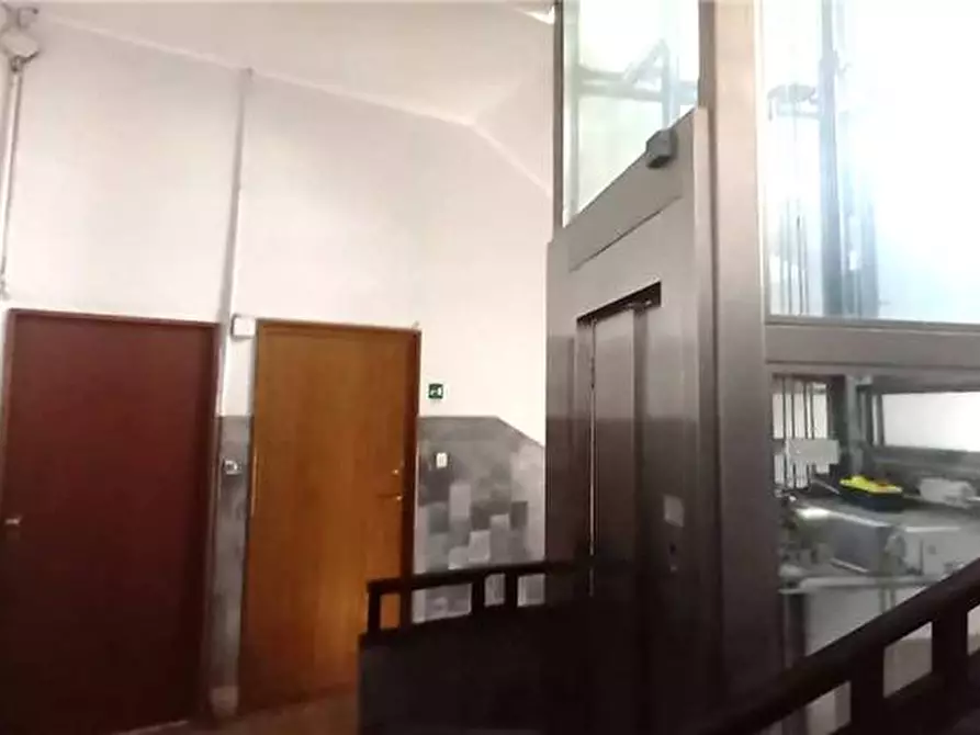 Immagine 8 di Appartamento in vendita  a Busto Arsizio