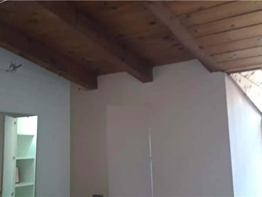 Immagine 6 di Appartamento in vendita  a Legnano