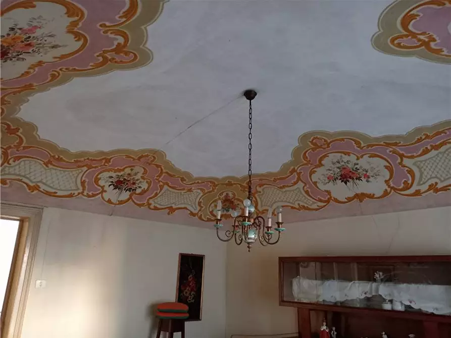 Immagine 7 di Villa in vendita  in P.zza dei Mille, 1 a Balzola