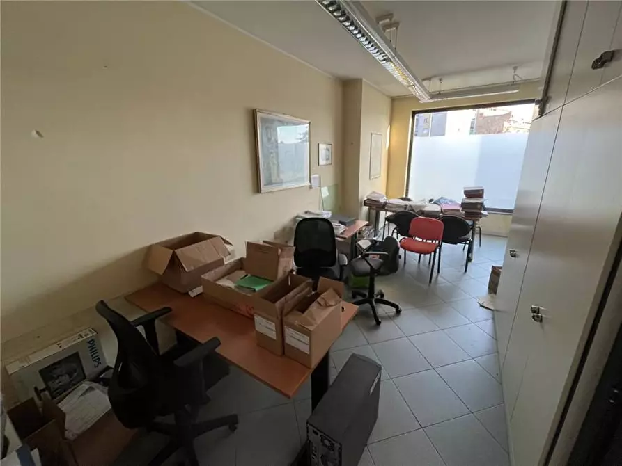 Immagine 6 di Ufficio in vendita  a Casale Monferrato
