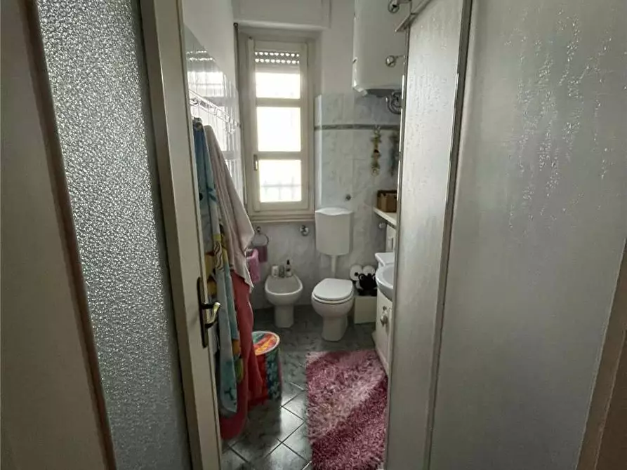 Immagine 6 di Appartamento in vendita  a Casale Monferrato