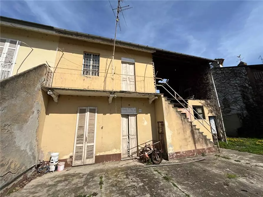 Immagine 8 di Villa in vendita  a Robbio