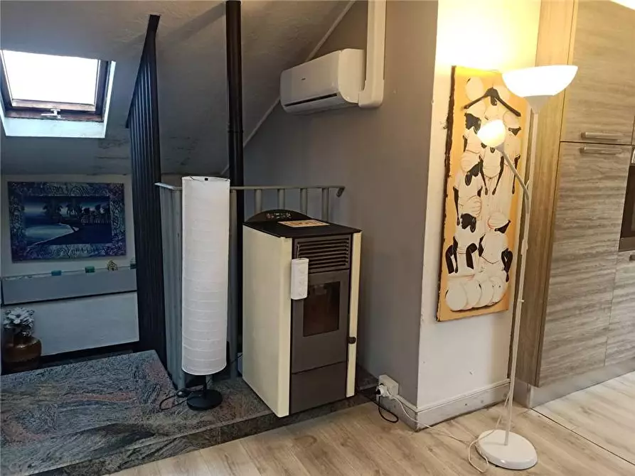 Immagine 17 di Appartamento in vendita  in Via Kennedy, 10 a Villongo