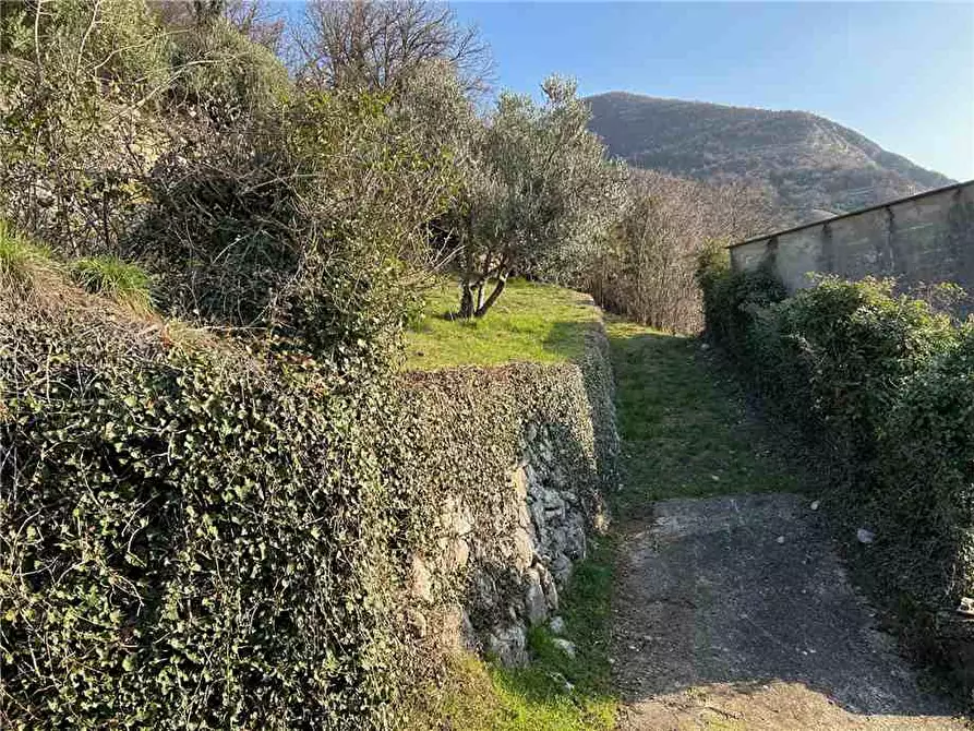 Immagine 18 di Terreno in vendita  in Via Vasti di Sopra, 10 a Predore