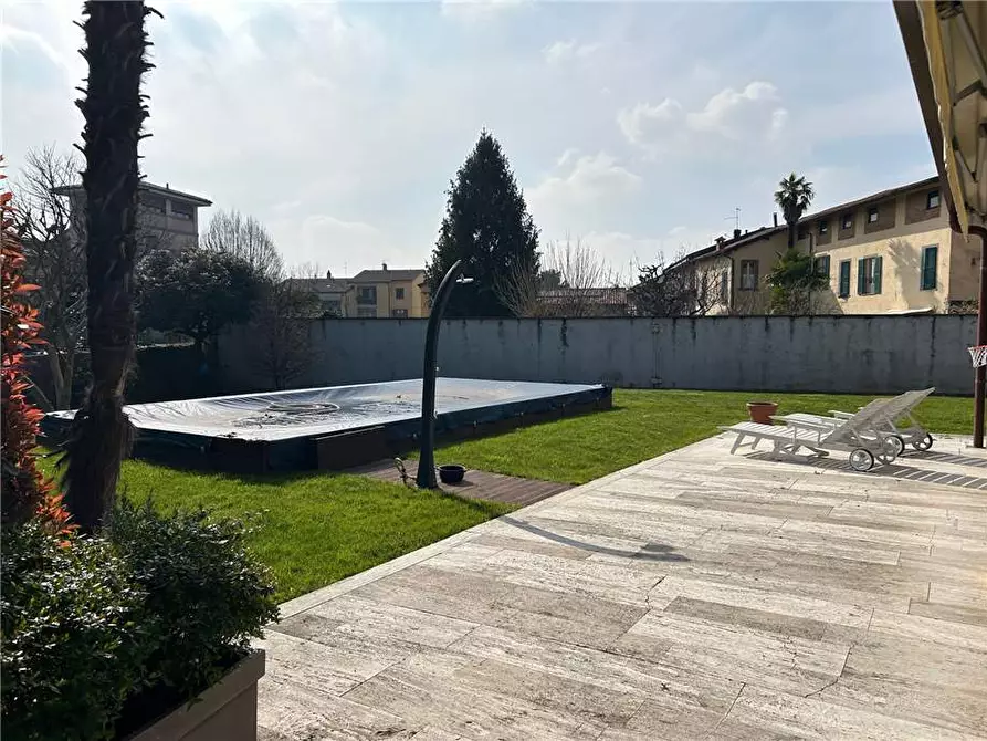Immagine 17 di Villa in vendita  in Via Pelabrocco, 23 a Castelli Calepio