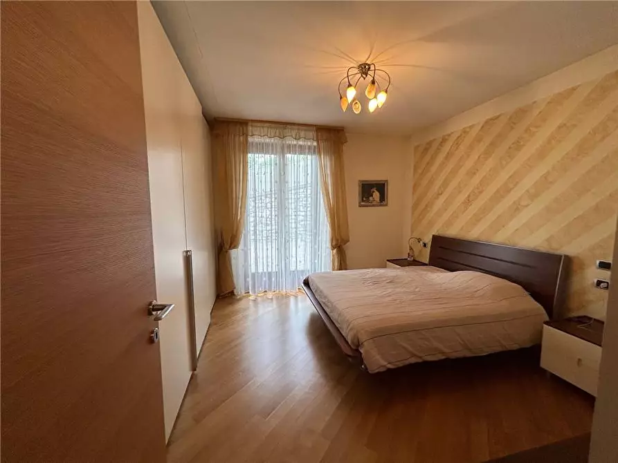 Immagine 16 di Villa in vendita  in Via Isacco e Febo Arcangeli a Sarnico