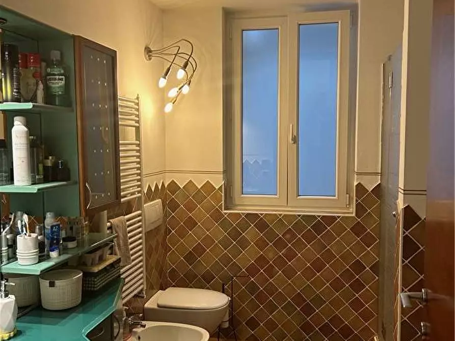 Immagine 18 di Villa in vendita  in Via Isacco e Febo Arcangeli a Sarnico