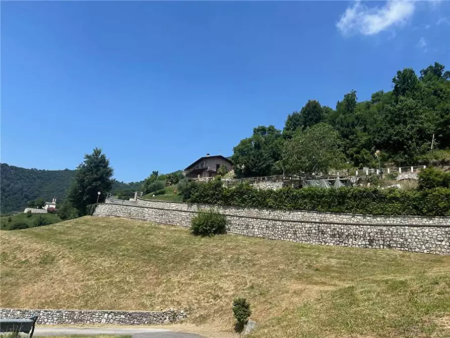 Immagine 18 di Stabile in vendita  in Via Pennini a Adrara San Martino