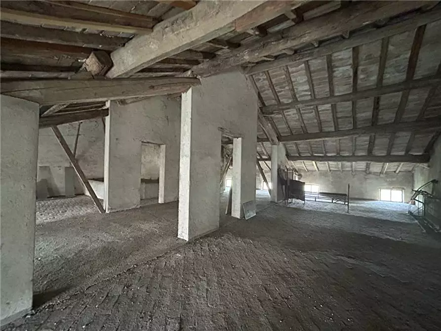 Immagine 16 di Rustico / casale in vendita  in Via Villa Belgiardino, 41 a Ceresara