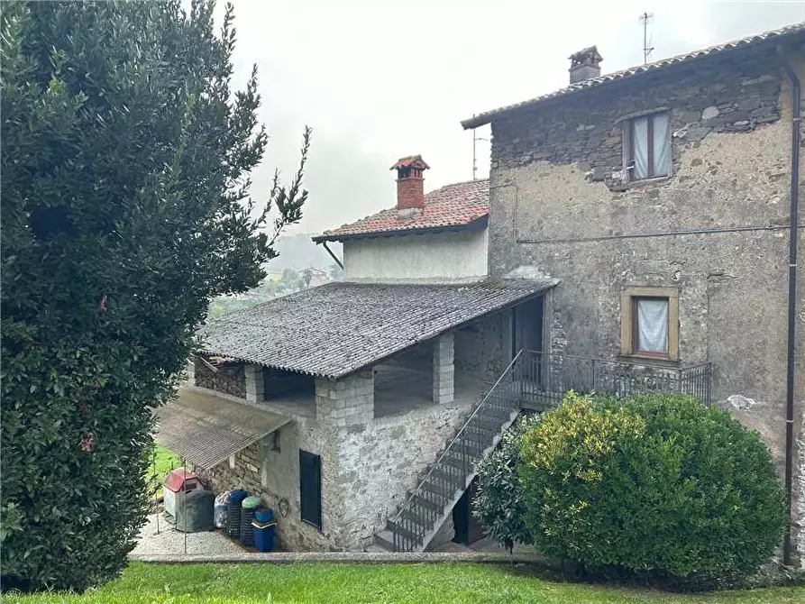 Immagine 19 di Villa in vendita  in Via Robbiadecco a Foresto Sparso