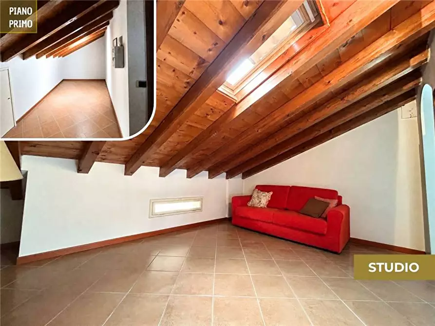 Immagine 16 di Villa in vendita  a Palazzolo Sull'oglio