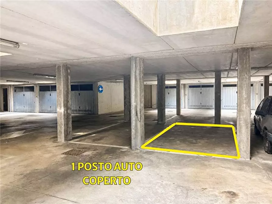 Immagine 16 di Appartamento in vendita  in Via Beato Luigi Palazzolo, 3 a Grumello Del Monte