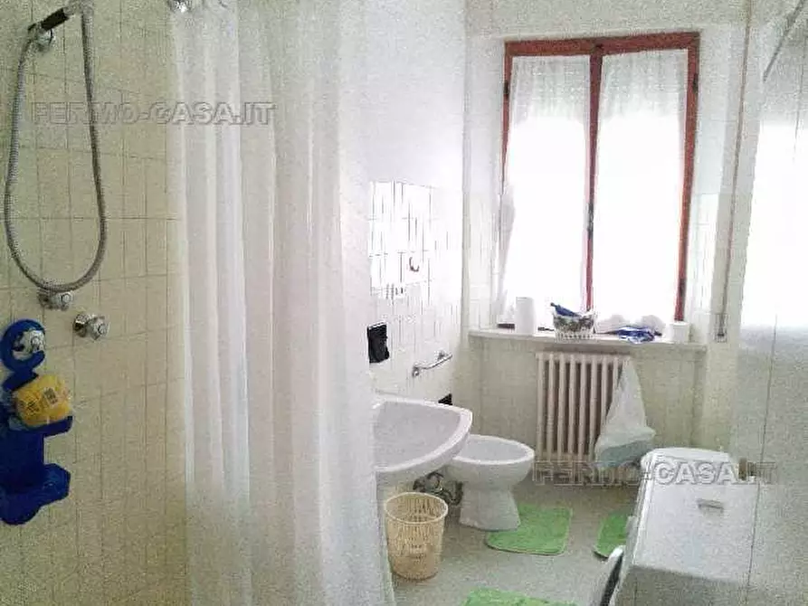 Immagine 11 di Appartamento in vendita  in Via fratelli kennedy, 47 a Porto San Giorgio