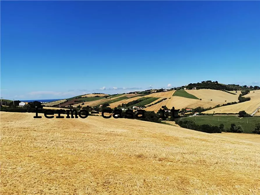 Immagine 29 di Rustico / casale in vendita  in Via Paludi a Fermo