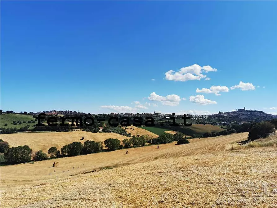 Immagine 32 di Rustico / casale in vendita  in Via Paludi a Fermo