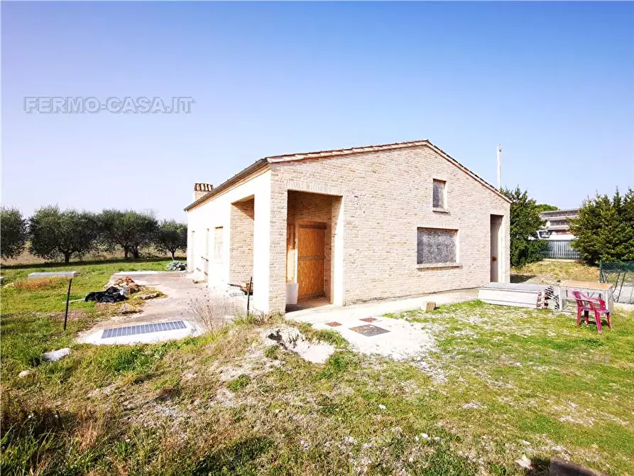 Immagine 15 di Villa in vendita  in Via Quintiliani, 60 a Fermo