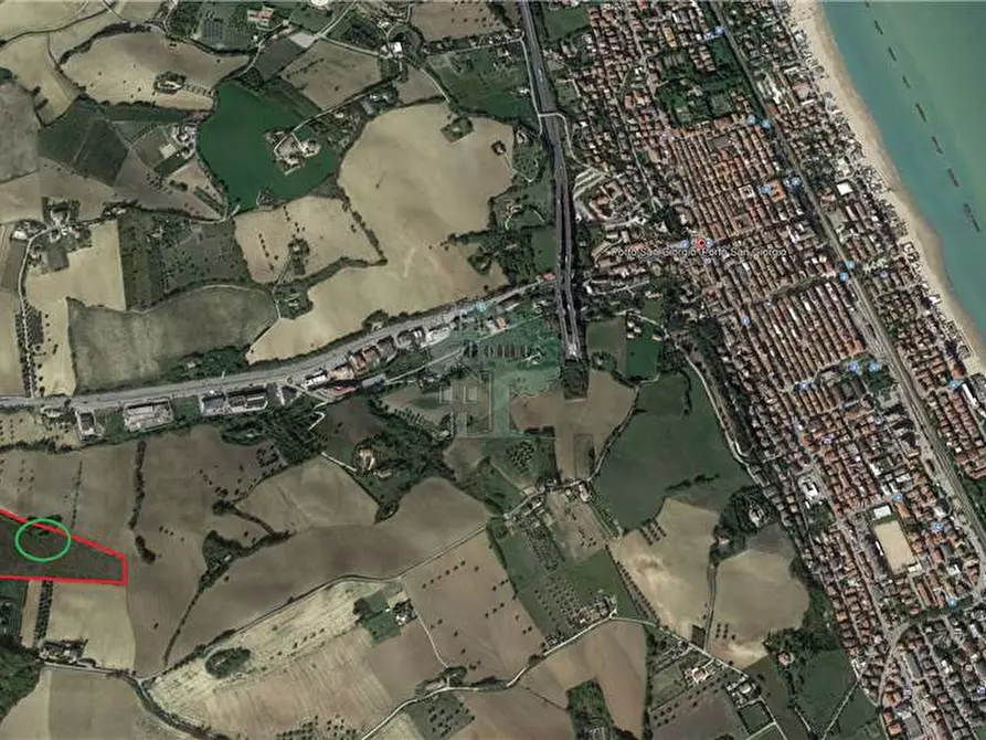 Immagine 18 di Rustico / casale in vendita  in Via Fossaceca, 35 a Porto San Giorgio