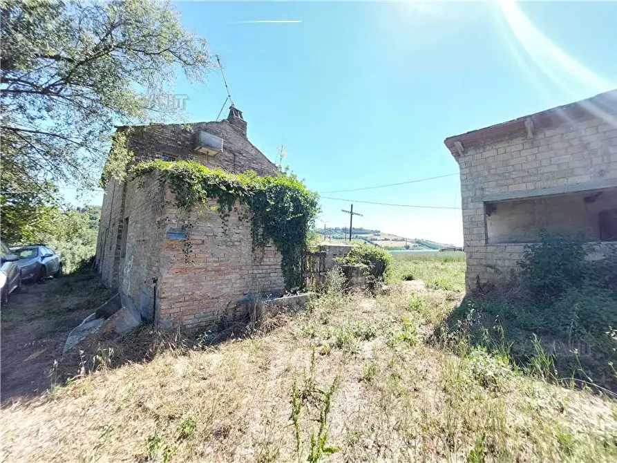 Immagine 17 di Rustico / casale in vendita  in Via Madonna D'ete, 42 a Fermo