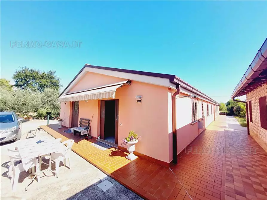 Immagine 37 di Villa in vendita  in Via cugnolo, 4 a Fermo