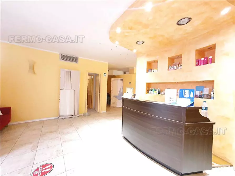 Immagine 31 di Attività commerciale in vendita  in Via sant'antonio, 231 a Petritoli