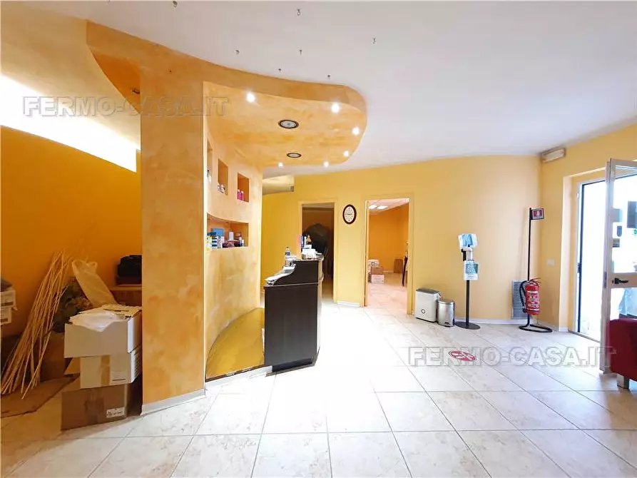 Immagine 32 di Attività commerciale in vendita  in Via sant'antonio, 231 a Petritoli